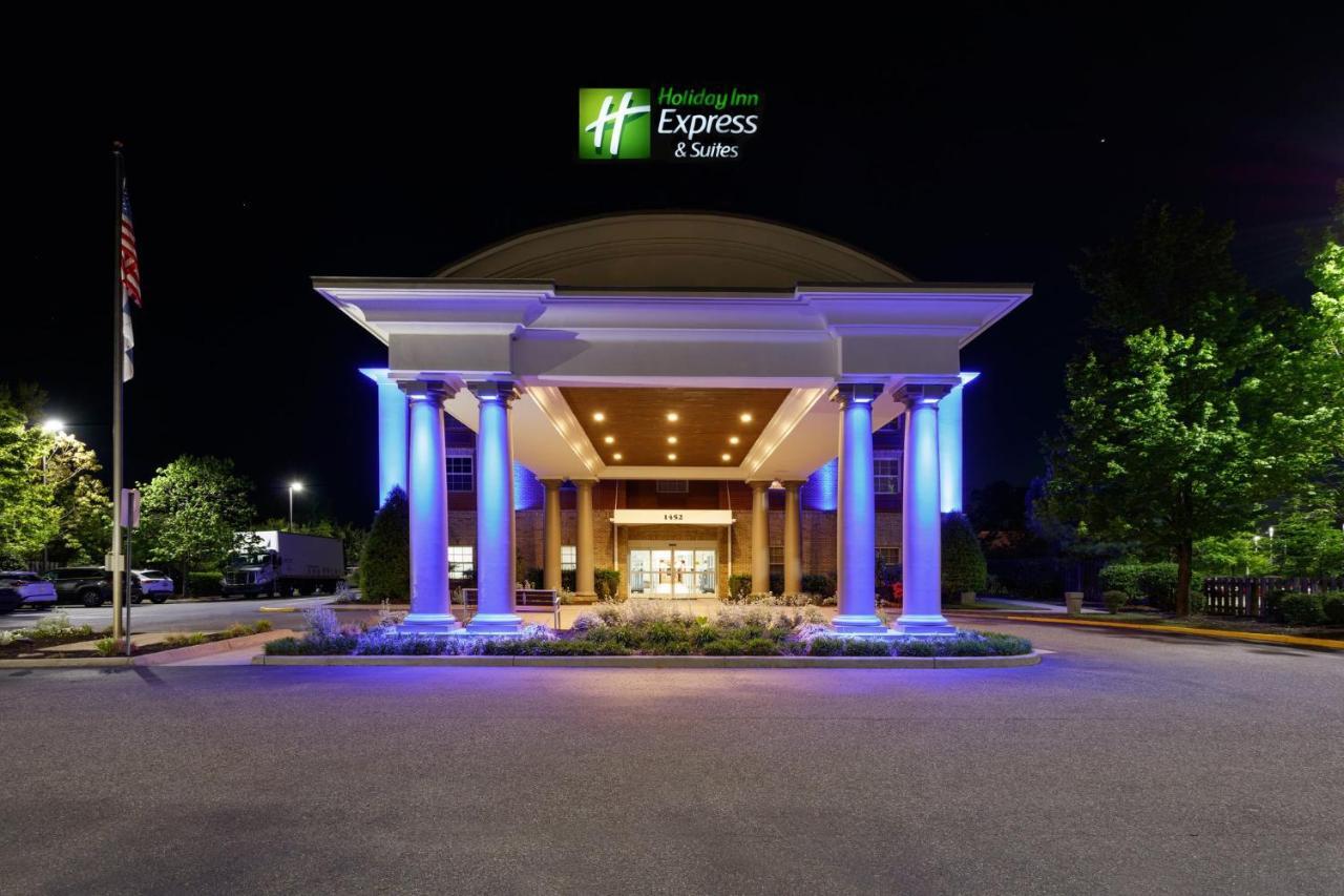 Holiday Inn Express & Suites Williamsburg By Ihg Экстерьер фото