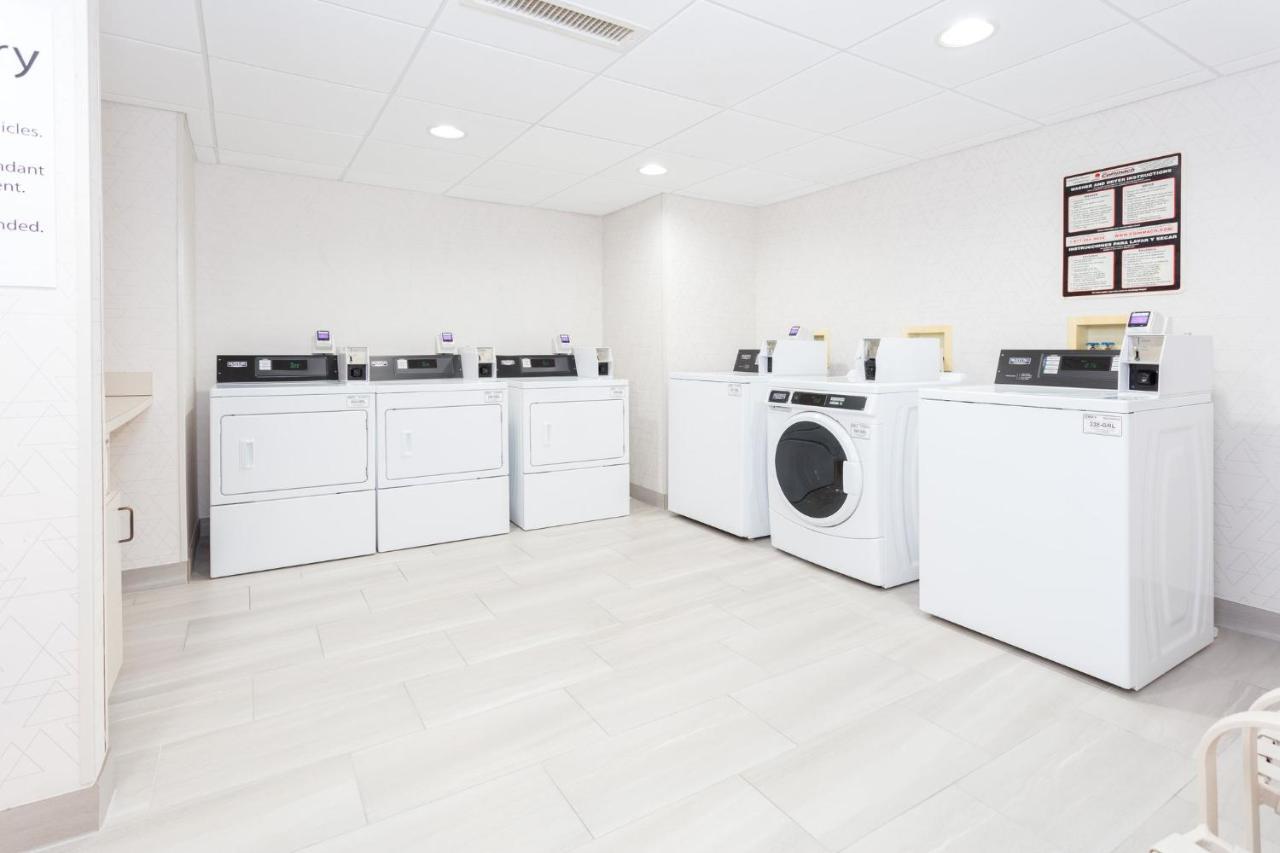 Holiday Inn Express & Suites Williamsburg By Ihg Экстерьер фото