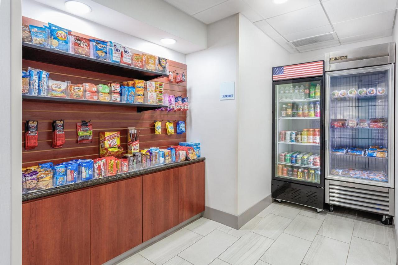 Holiday Inn Express & Suites Williamsburg By Ihg Экстерьер фото