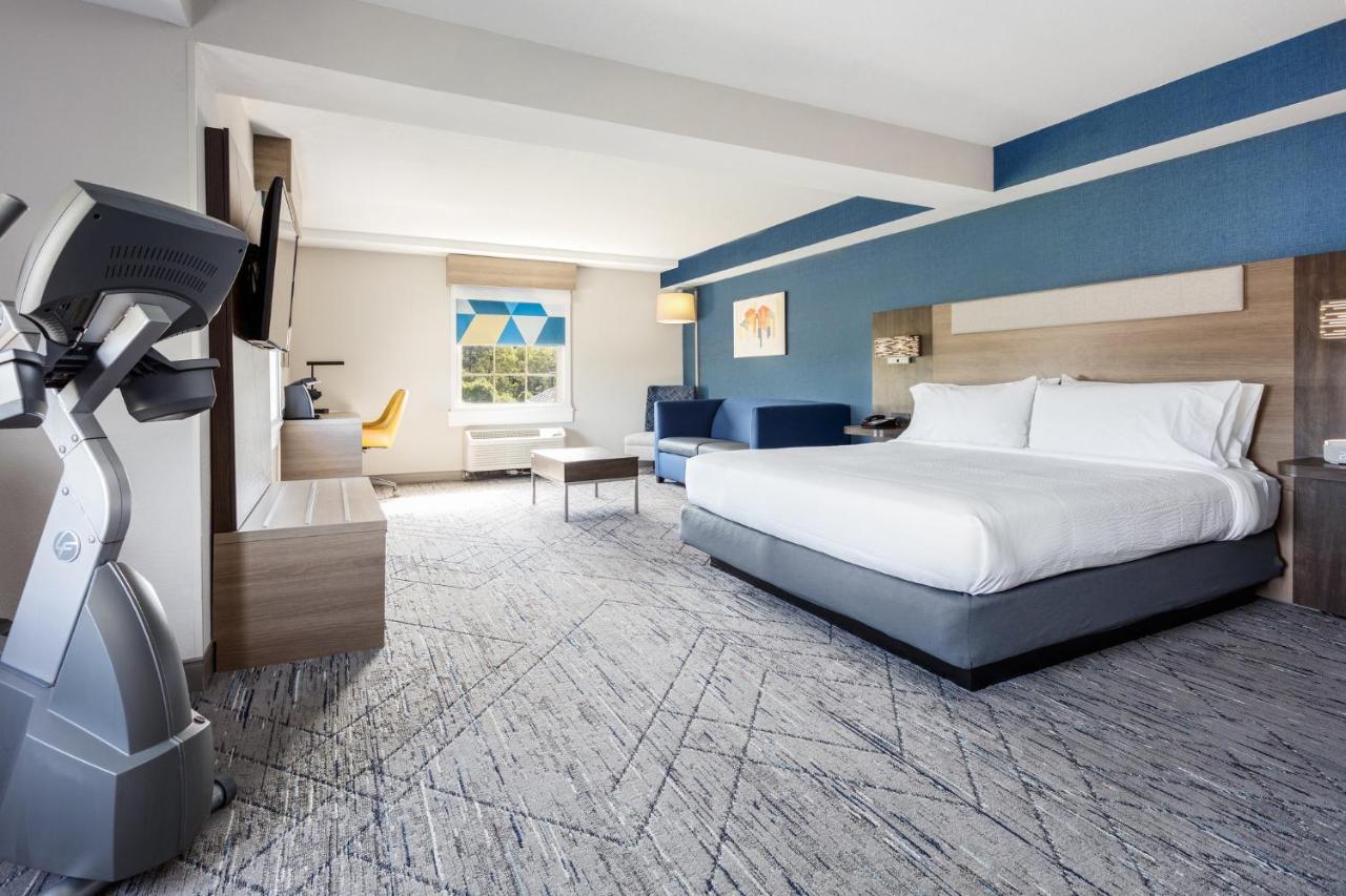 Holiday Inn Express & Suites Williamsburg By Ihg Экстерьер фото