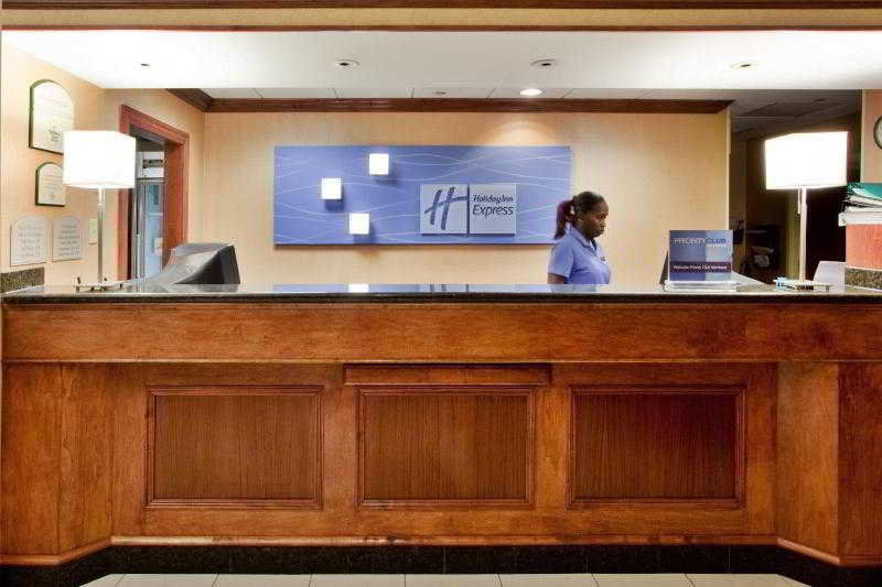 Holiday Inn Express & Suites Williamsburg By Ihg Экстерьер фото