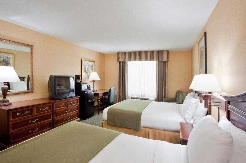 Holiday Inn Express & Suites Williamsburg By Ihg Экстерьер фото